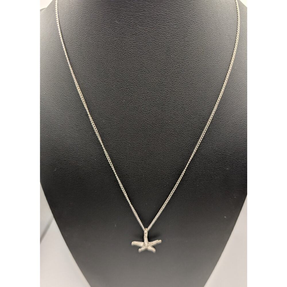 Sterling Silver Starfish Pendant Necklace 18 Inch Chain Ocean Beach